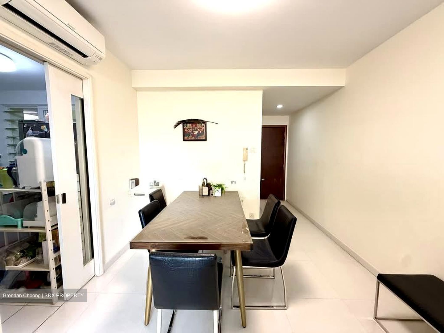 The Esparis (D18), Condominium #573706001